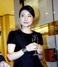 霍晶晶个人资料,才华横溢的年轻演员，演艺事业璀璨星光